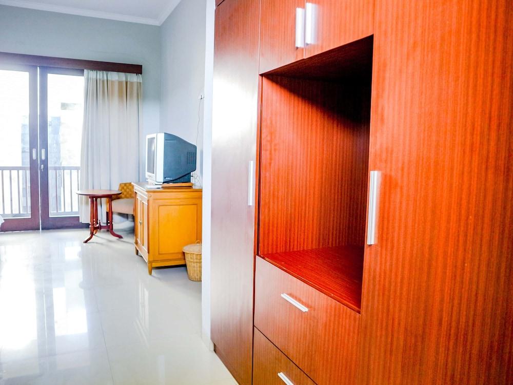 U Tube Hotel Uluwatu Zewnętrze zdjęcie