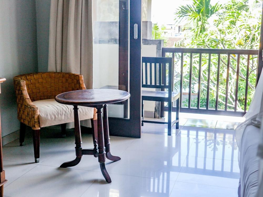 U Tube Hotel Uluwatu Zewnętrze zdjęcie