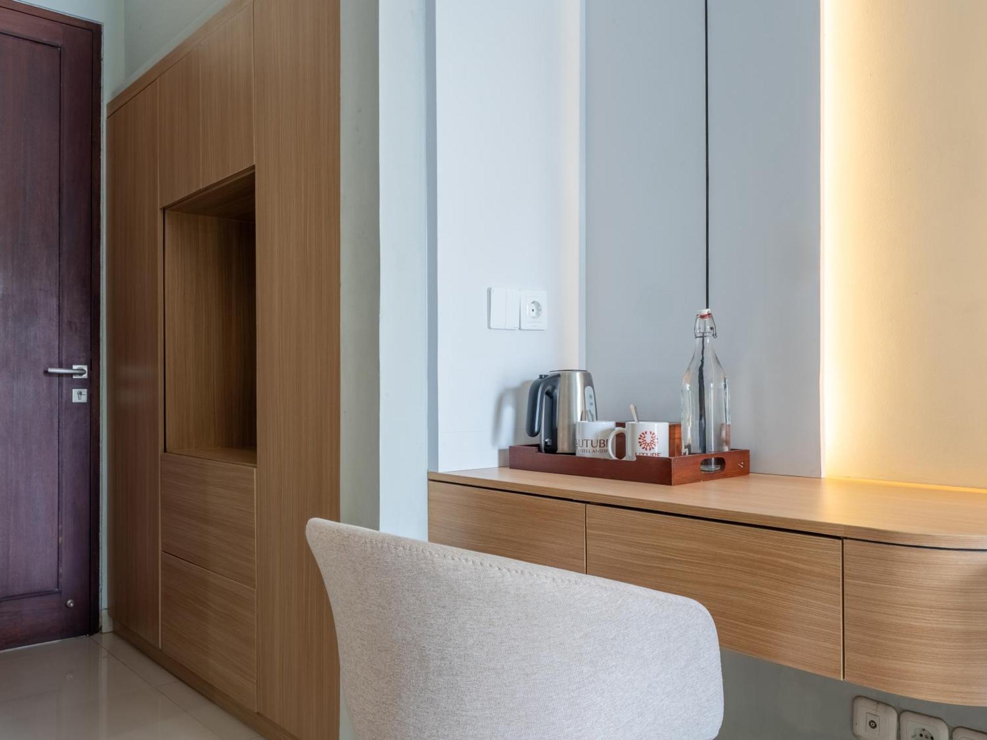 U Tube Hotel Uluwatu Zewnętrze zdjęcie